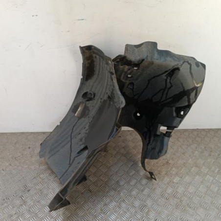 Pare boue avant gauche RENAULT CAPTUR 1