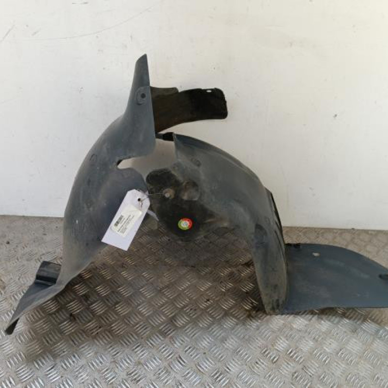 Pare boue avant gauche PEUGEOT 206 Pare boue avant gauche PEUGEOT 206
