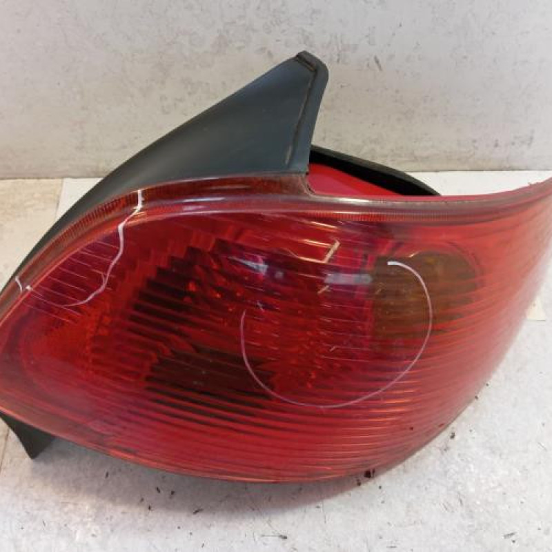 Feu arriere principal droit (feux) PEUGEOT 206