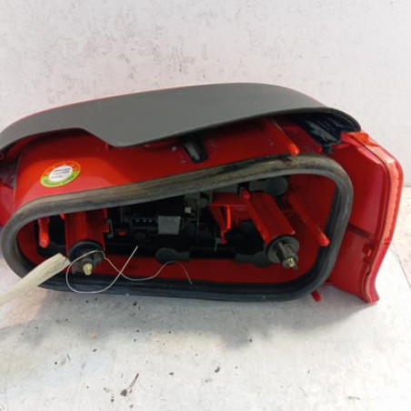 Feu arriere principal gauche (feux) PEUGEOT 106