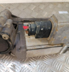 Cremaillere assistee VOLKSWAGEN PASSAT 5 Photo n°3