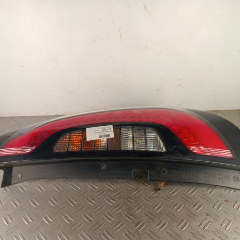 Feu arriere principal droit (feux) KIA SOUL 2 Feu arriere principal droit (feux) KIA SOUL 2