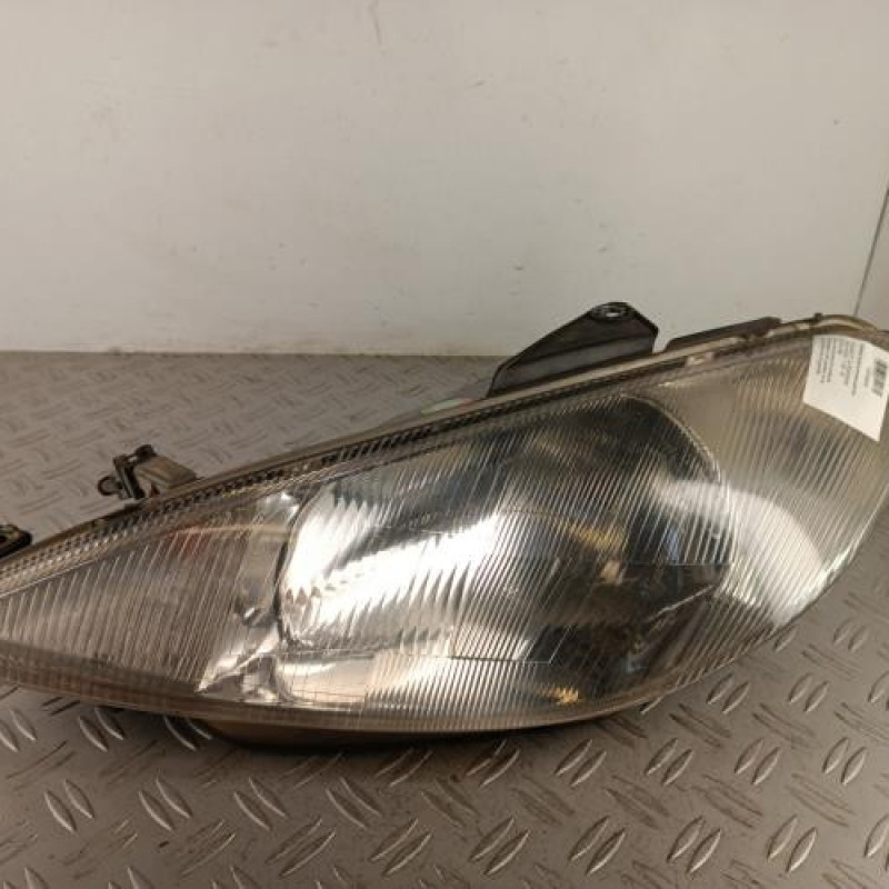 Optique avant principal gauche (feux)(phare) PEUGEOT 206