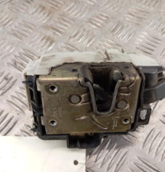 Serrure avant droit VOLKSWAGEN GOLF 3