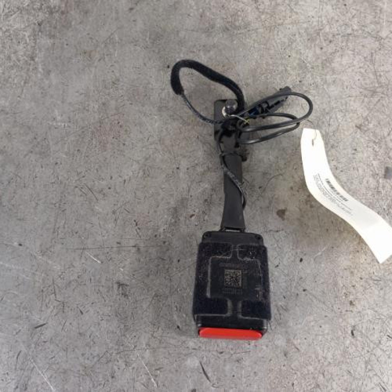 Attache ceinture avant gauche FIAT TIPO 2