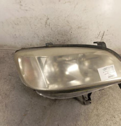 Optique avant principal droit (feux)(phare) OPEL ZAFIRA A Photo n°1