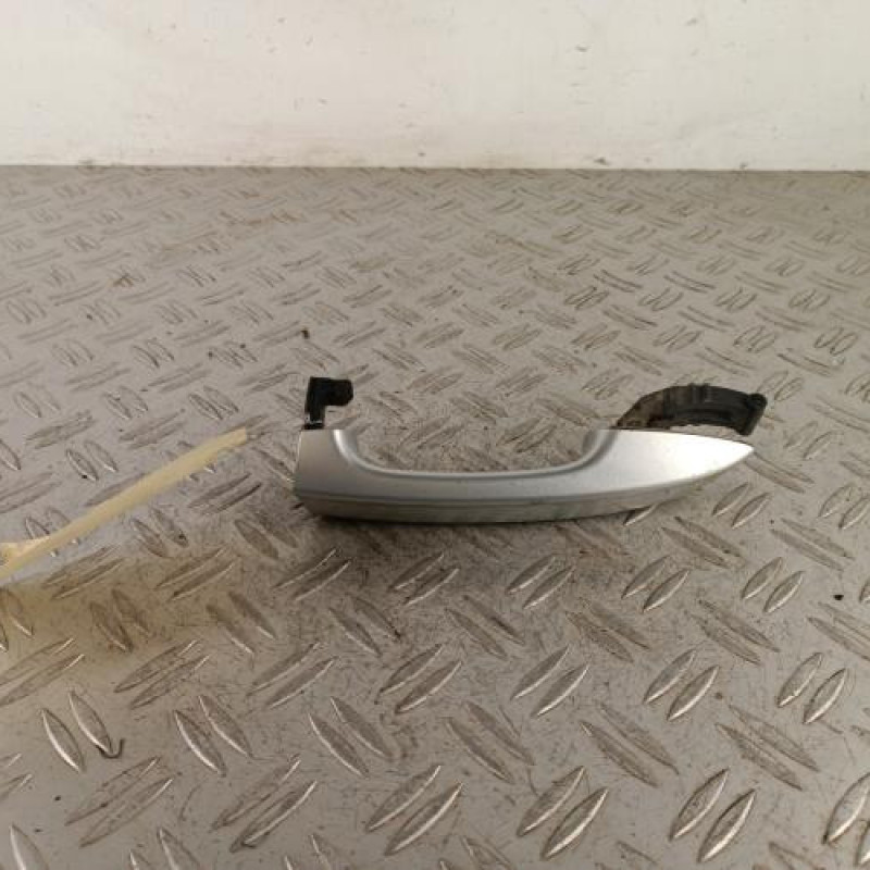 Poignee porte arriere droit VOLKSWAGEN POLO 6