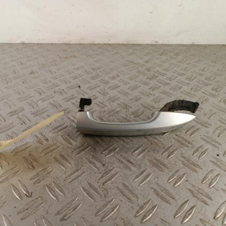 Poignee porte arriere droit VOLKSWAGEN POLO 6 Photo n°1