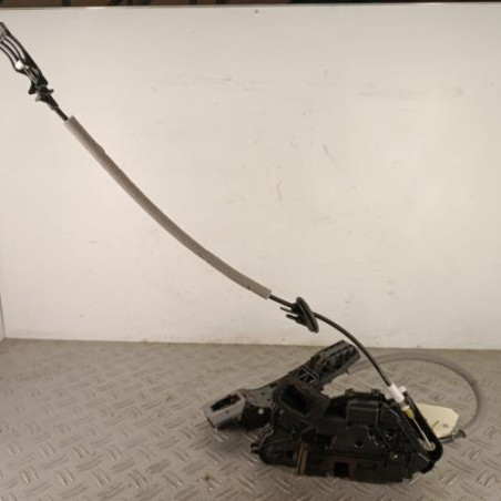 Serrure avant gauche VOLKSWAGEN POLO 6
