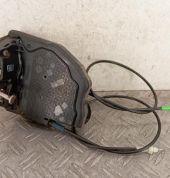 Serrure arriere droit TOYOTA AURIS 1