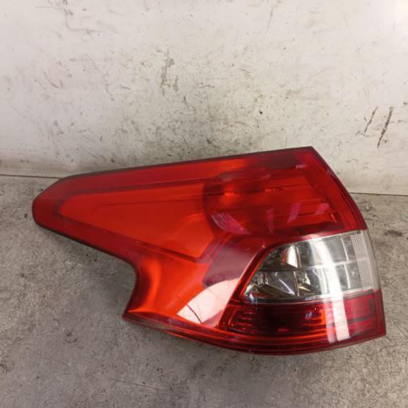 Feu arriere principal gauche (feux) CITROEN C5 2 Feu arriere principal gauche (feux) CITROEN C5 2