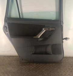 Porte arriere gauche TOYOTA VERSO Photo n°4