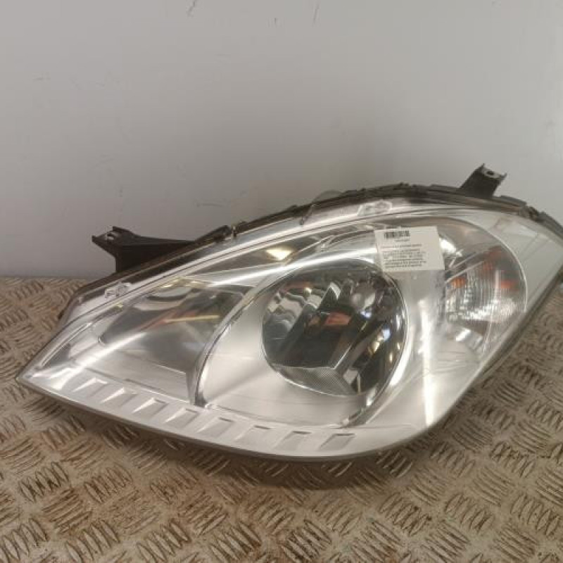 Optique avant principal gauche (feux)(phare) MERCEDES CLASSE A 169