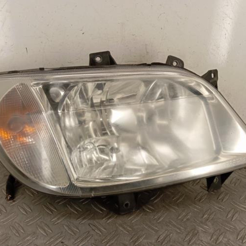 Optique avant principal droit (feux)(phare) MERCEDES SPRINTER 1