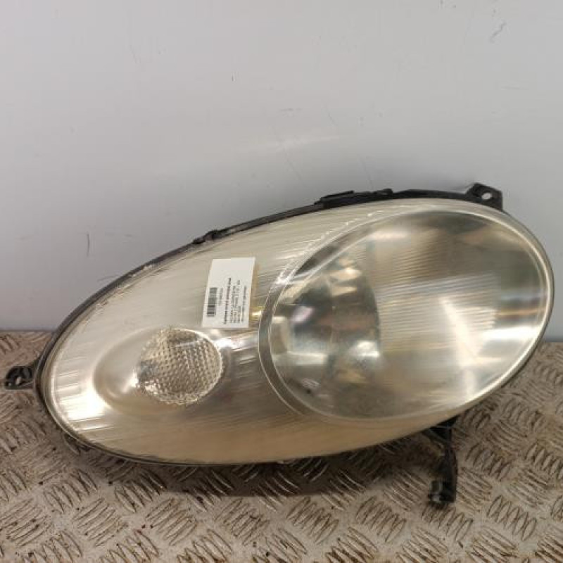 Optique avant principal droit (feux)(phare) NISSAN MICRA 3