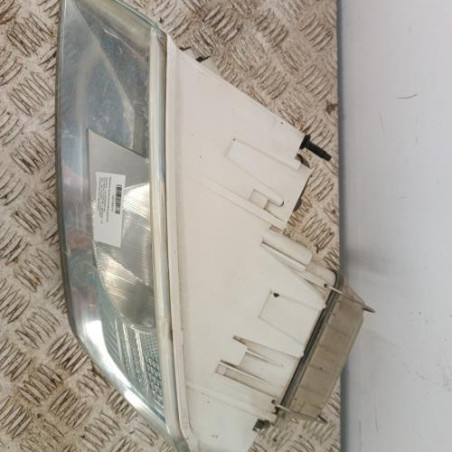 Optique avant principal gauche (feux)(phare) SKODA OCTAVIA 2