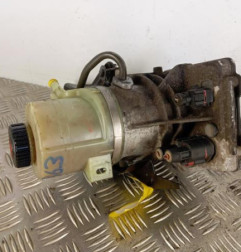 Pompe de direction RENAULT TRAFIC 3 COURT