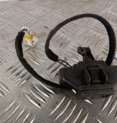 Serrure de hayon RENAULT CLIO 2 Photo n°1