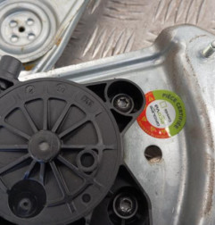 Leve vitre electrique avant droit RENAULT MEGANE 3 Photo n°5