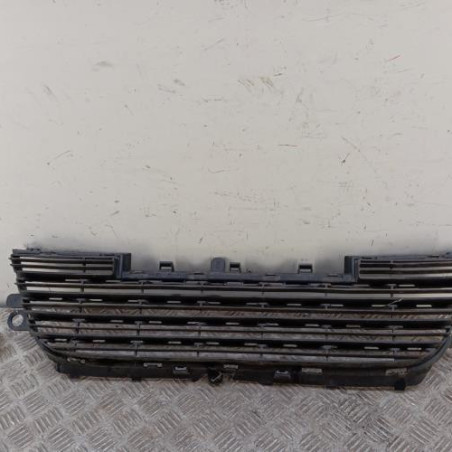 Grille de pare choc PEUGEOT 2008 1 Photo n°1