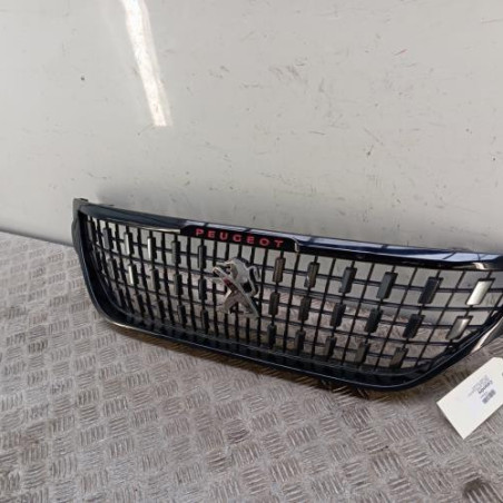 Calandre PEUGEOT 2008 1