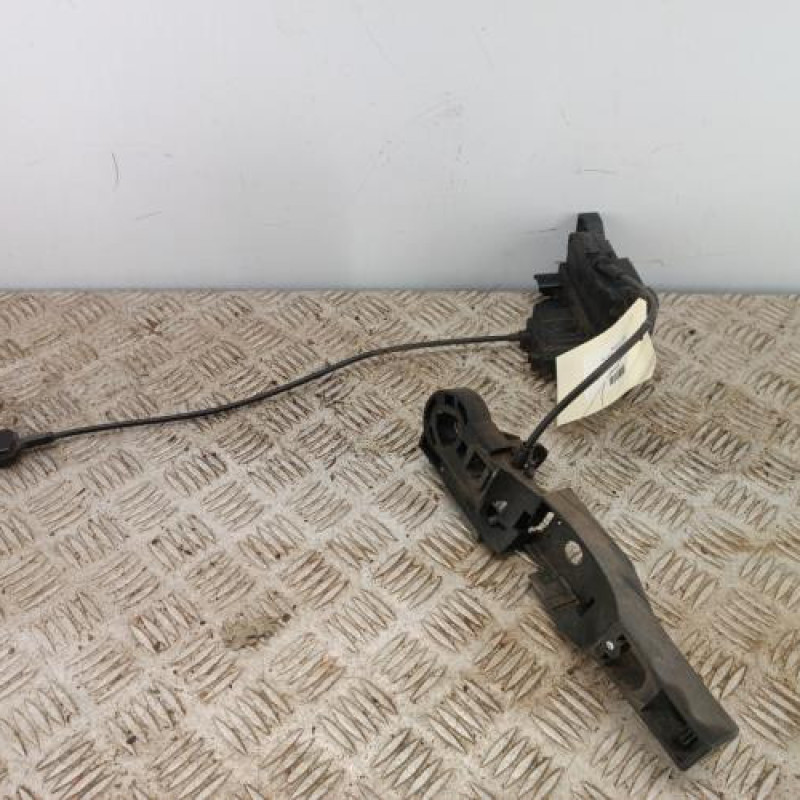 Serrure avant droit RENAULT CLIO 3 Serrure avant droit RENAULT CLIO 3