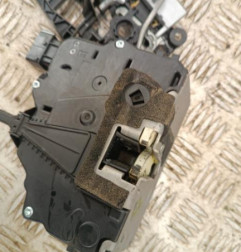 Serrure avant droit OPEL MERIVA B Photo n°5