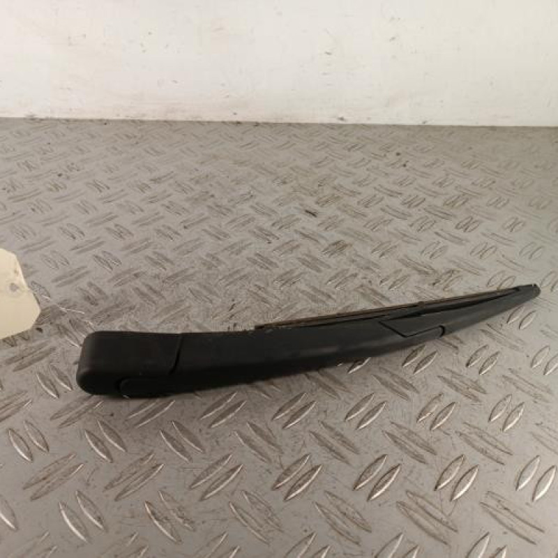 Bras essuie glace arriere PEUGEOT 308 2 Bras essuie glace arriere PEUGEOT 308 2