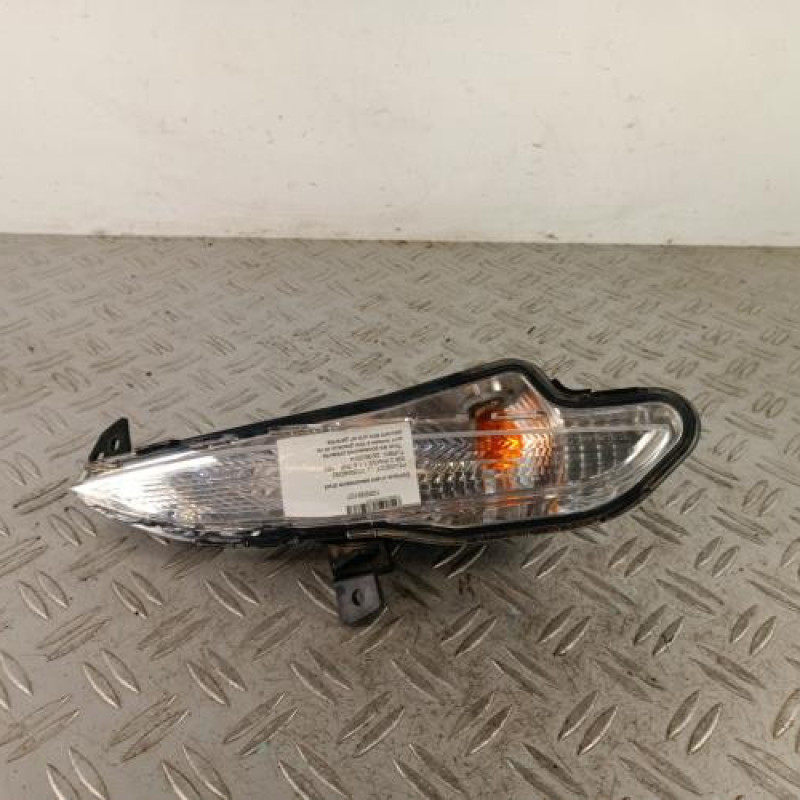 Optique avant secondaire droit (feux)(clignotant) PEUGEOT 308 2