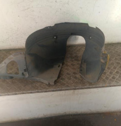 Pare boue avant gauche PEUGEOT 208 1