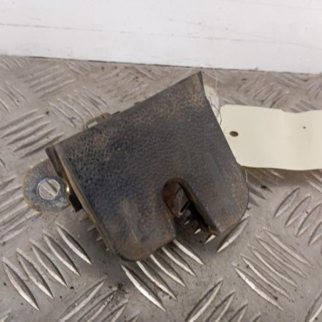 Serrure de hayon VOLKSWAGEN GOLF 5