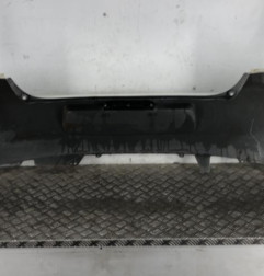 Pare choc arriere TOYOTA YARIS 2 Photo n°8