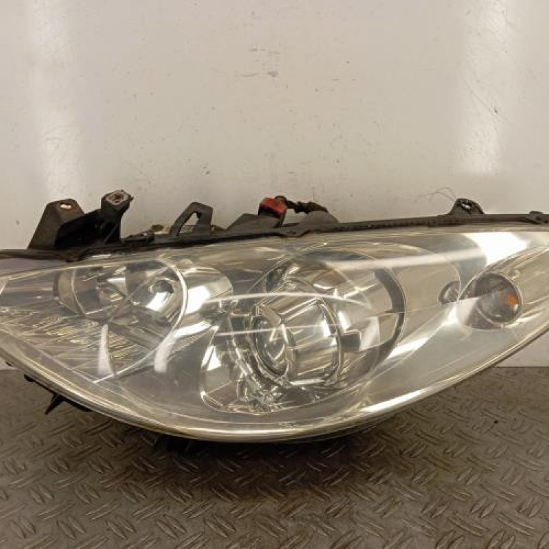 Optique avant principal gauche (feux)(phare) PEUGEOT 307