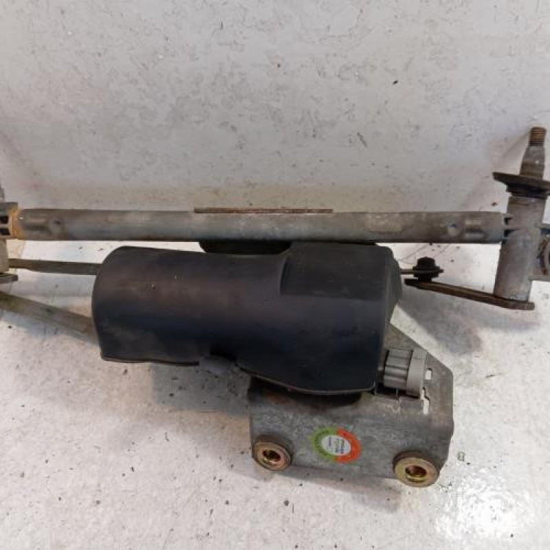 Moteur essuie glace avant RENAULT SCENIC 1