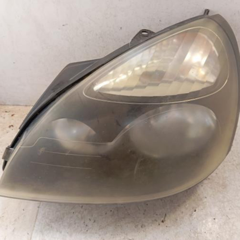 Optique avant principal gauche (feux)(phare) RENAULT CLIO 2