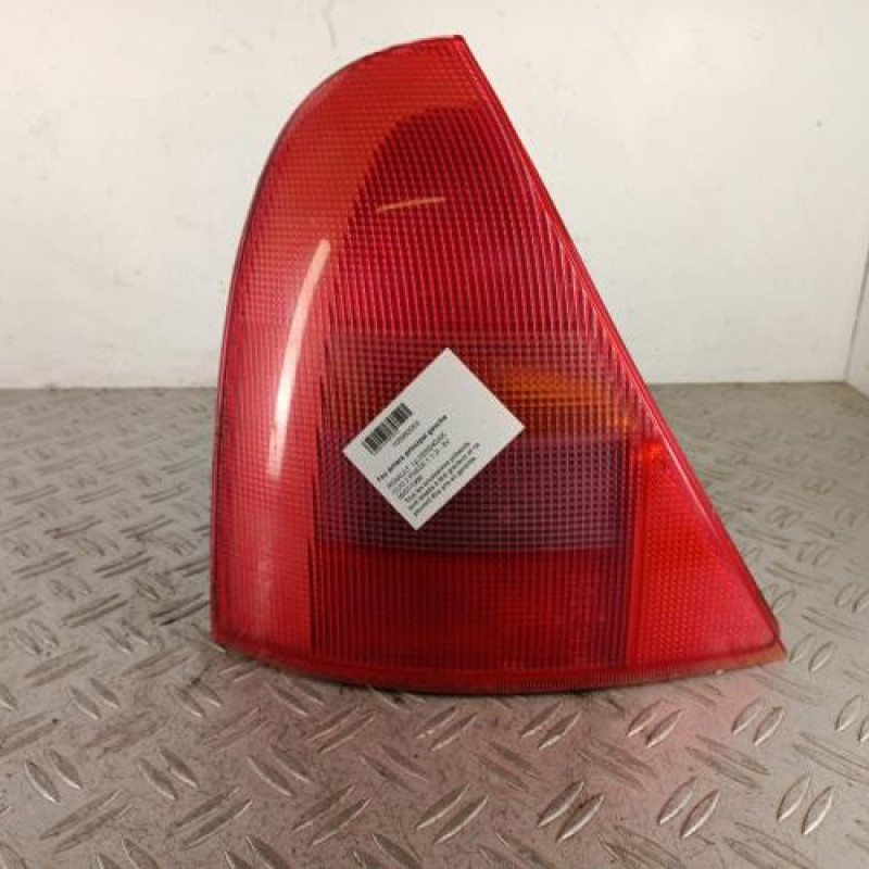 Feu arriere principal gauche (feux) RENAULT CLIO 2