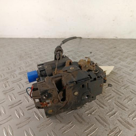 Serrure avant droit SKODA FABIA 1