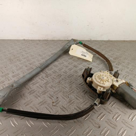 Leve vitre electrique avant droit RENAULT CLIO 2 Photo n°1