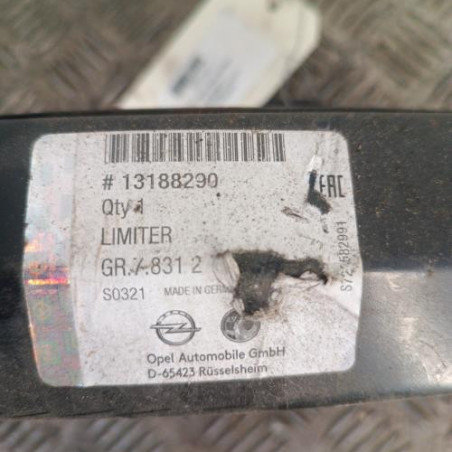 Renfort pare choc arriere (traverse) OPEL CORSA D