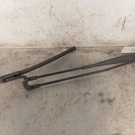 Bras essuie glace avant gauche PEUGEOT 107