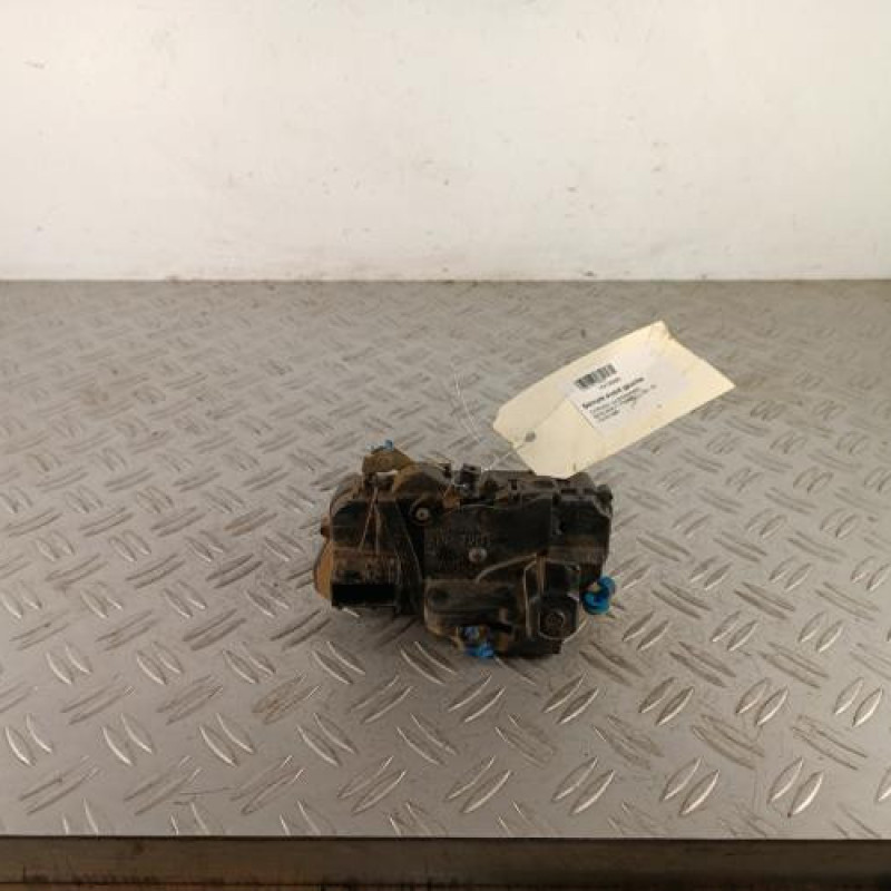 Serrure avant gauche CITROEN BERLINGO 1