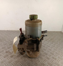 Pompe de direction SKODA FABIA 1 Photo n°1