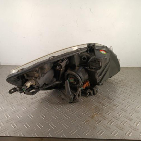 Optique avant principal droit (feux)(phare) TOYOTA YARIS 2