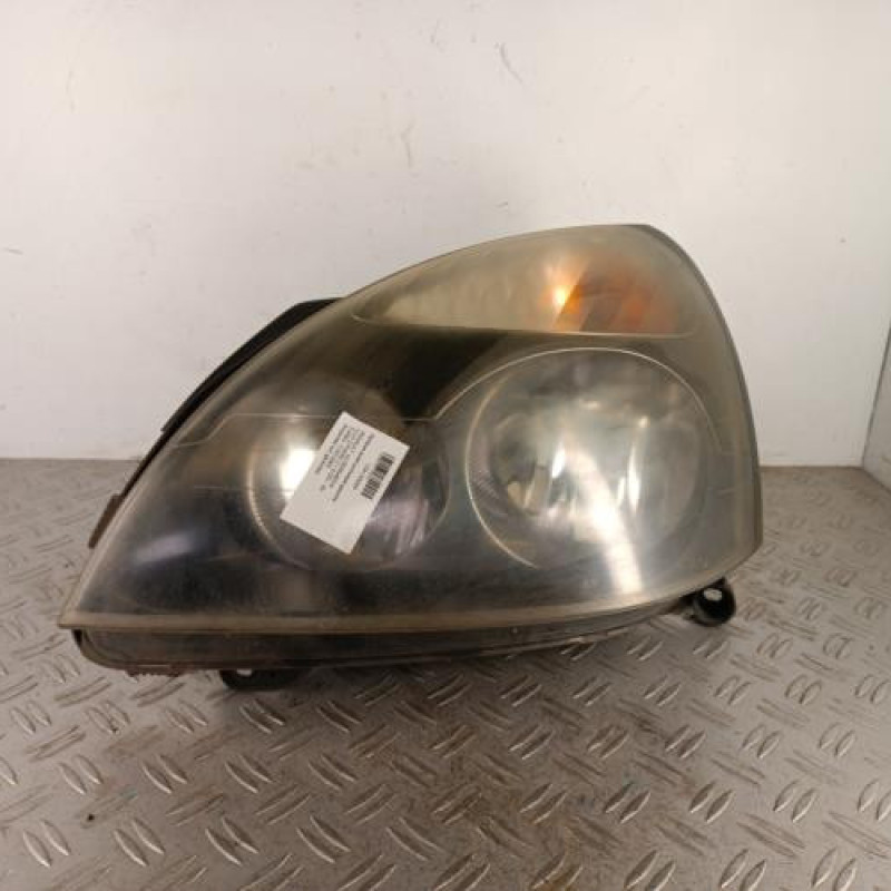 Optique avant principal gauche (feux)(phare) RENAULT CLIO 2
