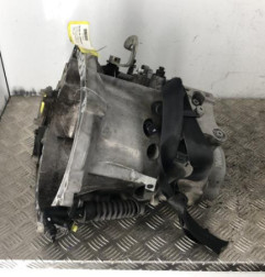 Boite de vitesses PEUGEOT 208 1