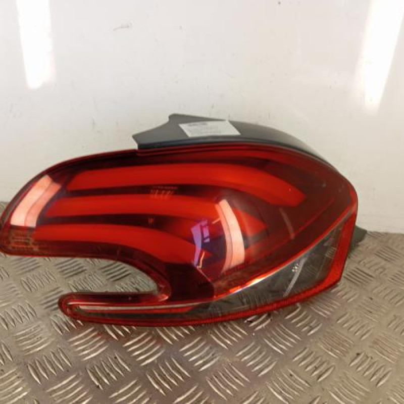 Feu arriere principal gauche (feux) PEUGEOT 208 1