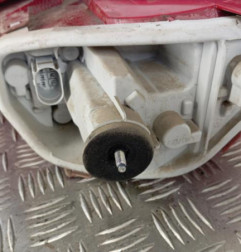 Feu arriere principal gauche (feux) SEAT IBIZA 4 Photo n°3