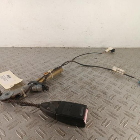 Attache ceinture avant gauche RENAULT CLIO 2 Photo n°1