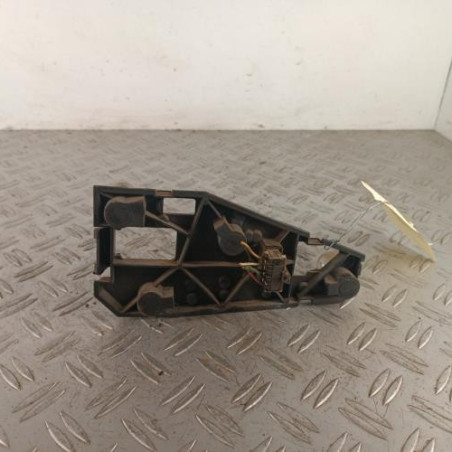 Platine feu arriere droit PEUGEOT 106