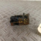 Serrure avant droit PEUGEOT 106